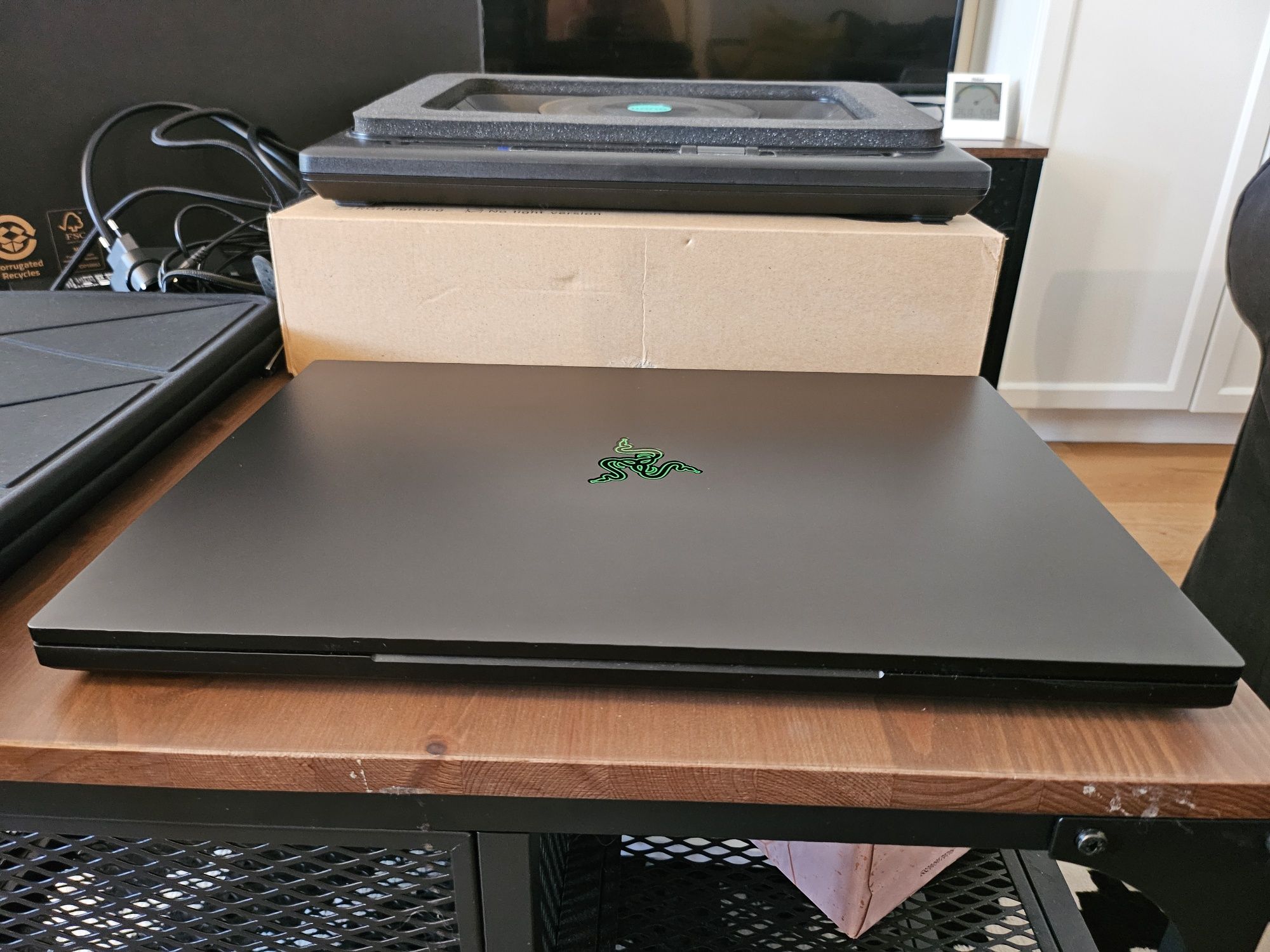 RAZER BLADE 18- RTX 4090|QHD 240 Hz| 32 GB|2TB SSD