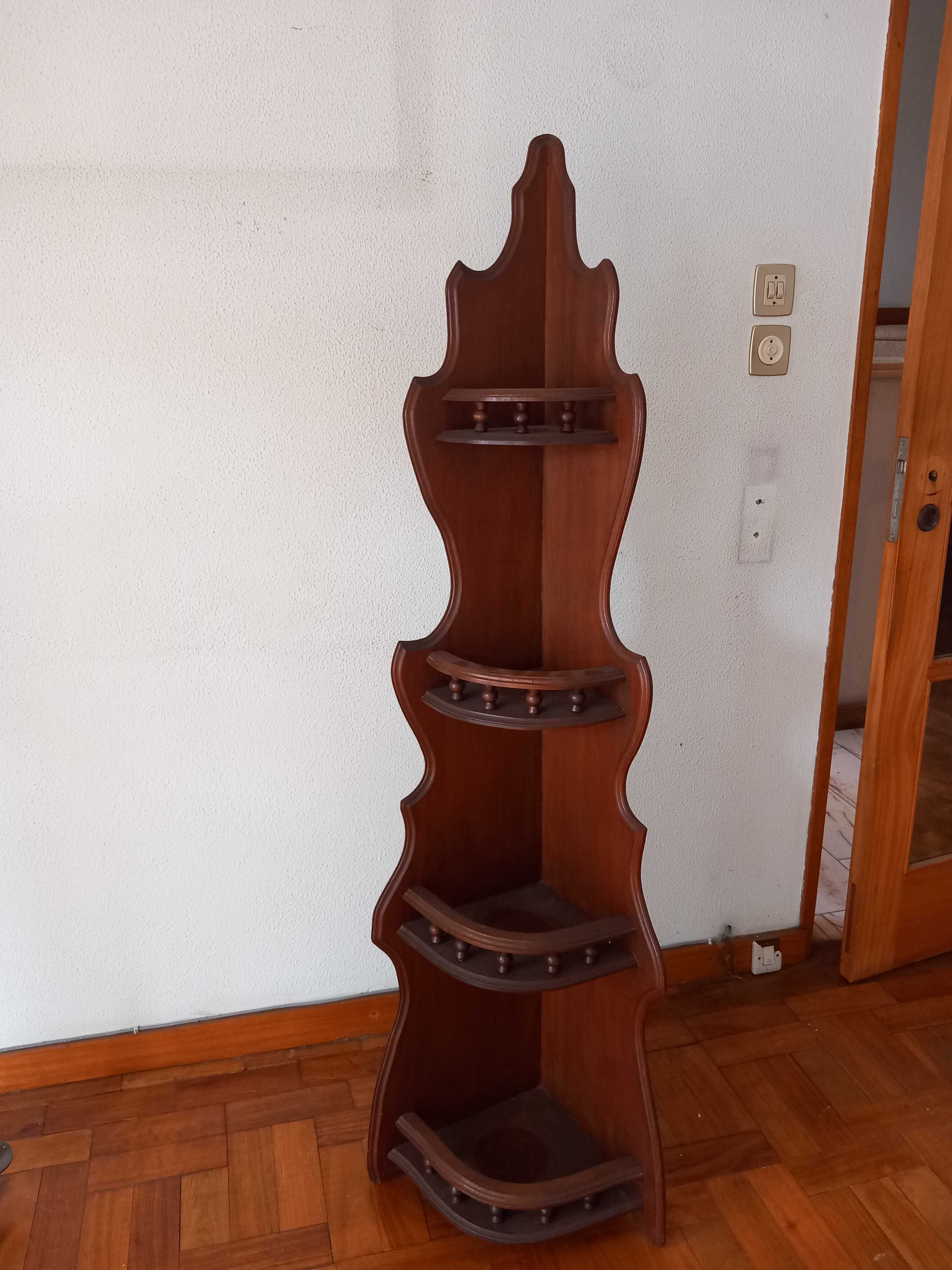Coluna Porta Biblots em madeira