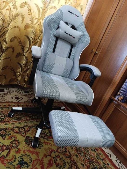 Геймерське крісло HUZARO Force 4.7 White Mesh