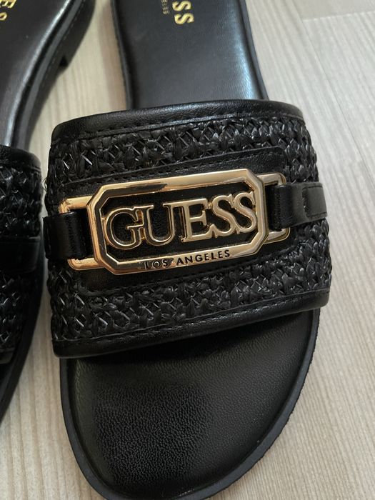 Шльопанці GUESS (оригінал)