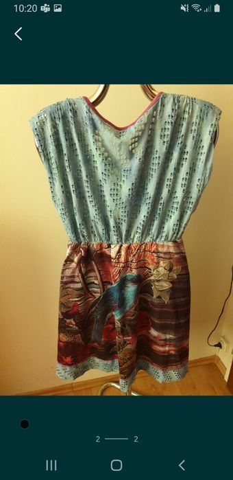 . Sukienka motyw ptaka