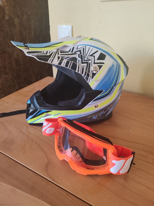 Capacete nava pouco uso