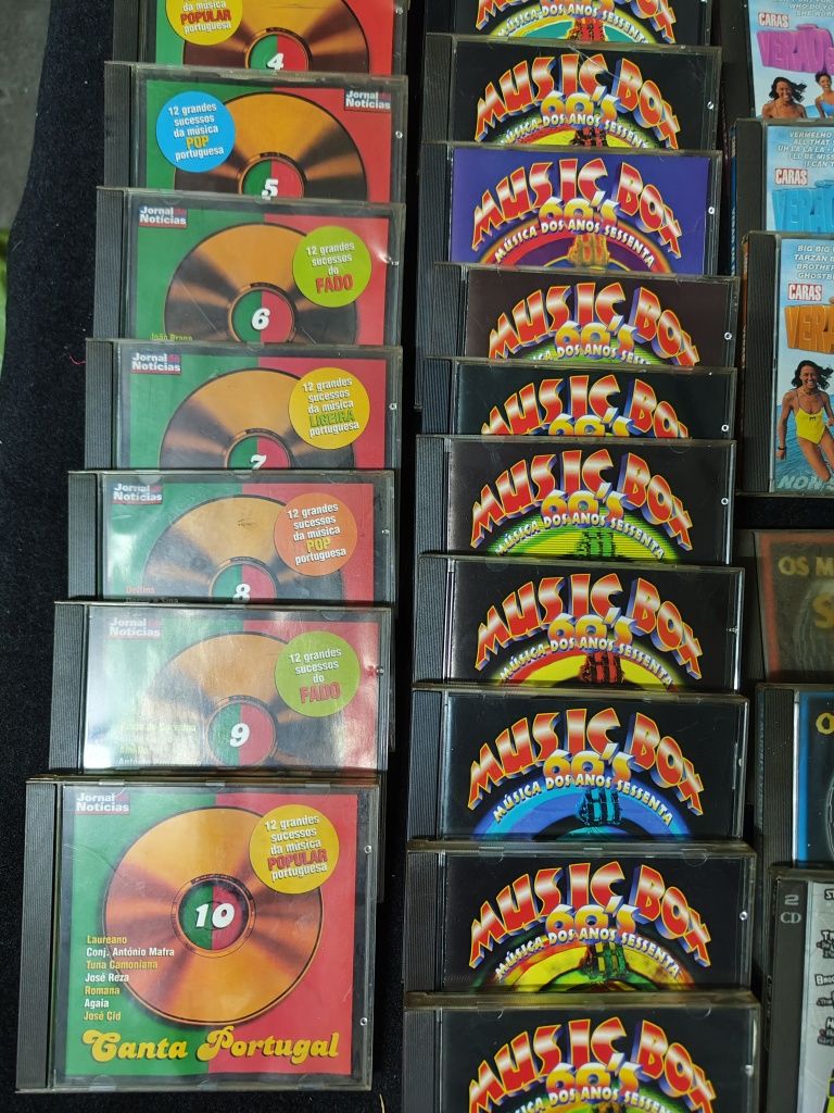 Vários CDs de Música