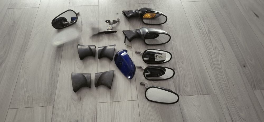 Wkład lusterka prawy Honda Cbr1100xx 1100XX CBRXX części