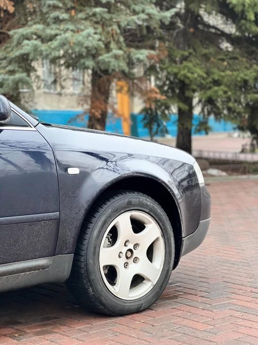 Продам AUDI A6 С5