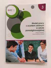 K. Gałązka  i E. Muzuoł "Model pracy z uczniem zdolnym w szkole pon."+