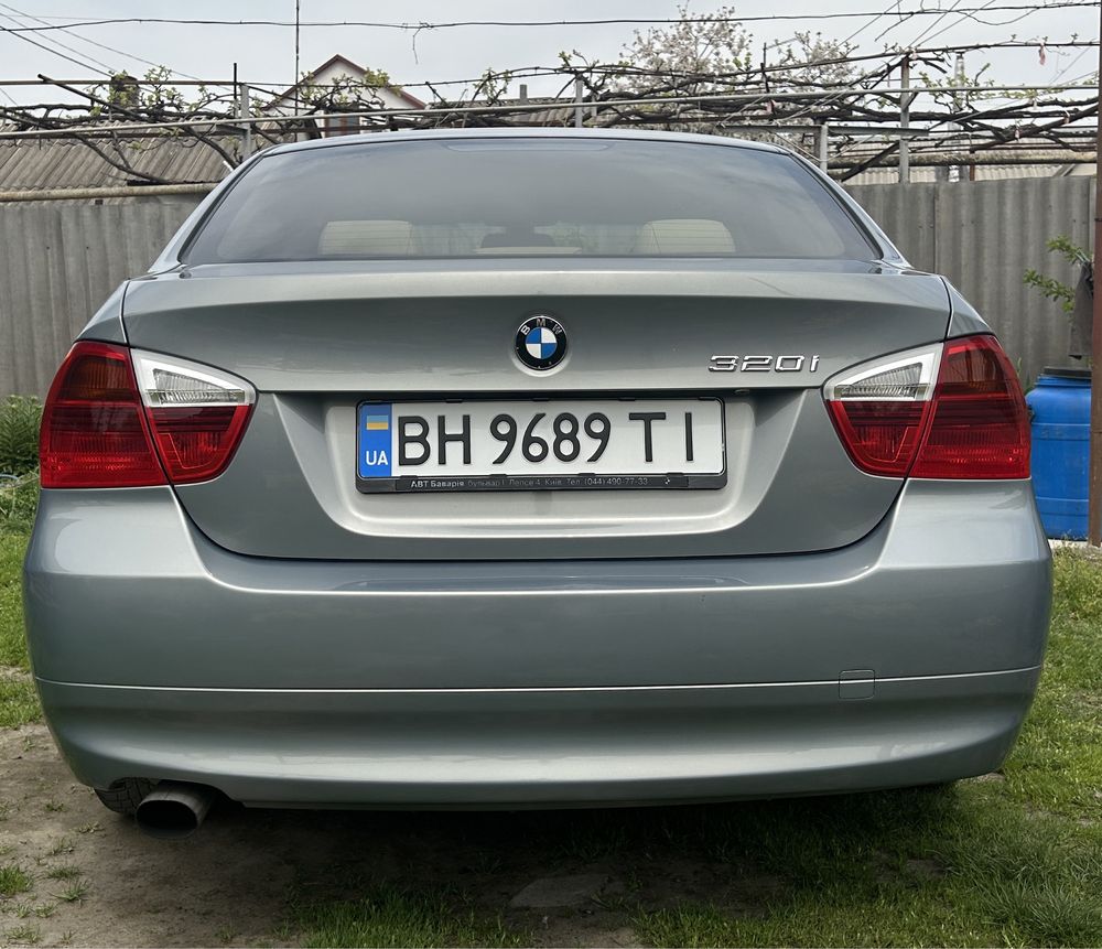 Продаю BMW e90