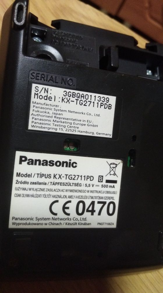 Telefon Panasonic stacjonarny KX-TG2511PD i KX TG2711PD ładowarki kabl