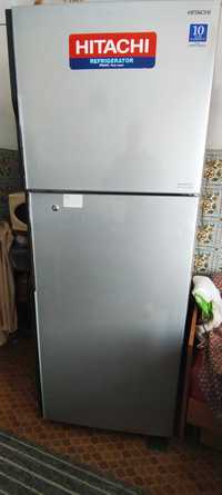 Холодильник HITACHI  395 литров