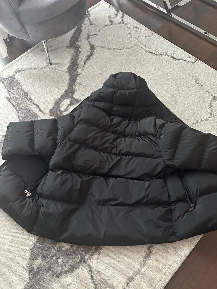 Męska Kurtka zimowa Moncler xl na 176/178