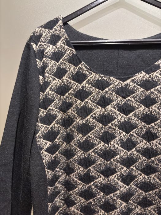 Camisola tunica. Malha com lycra.