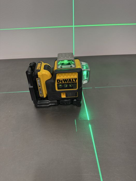 Laser krzyżowy zielony DeWalt DCE089G