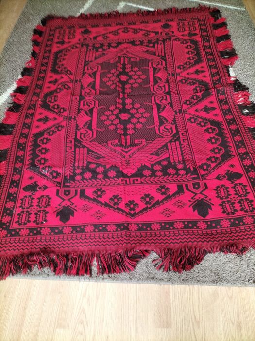 Dywaniki na wersalkę i fotele