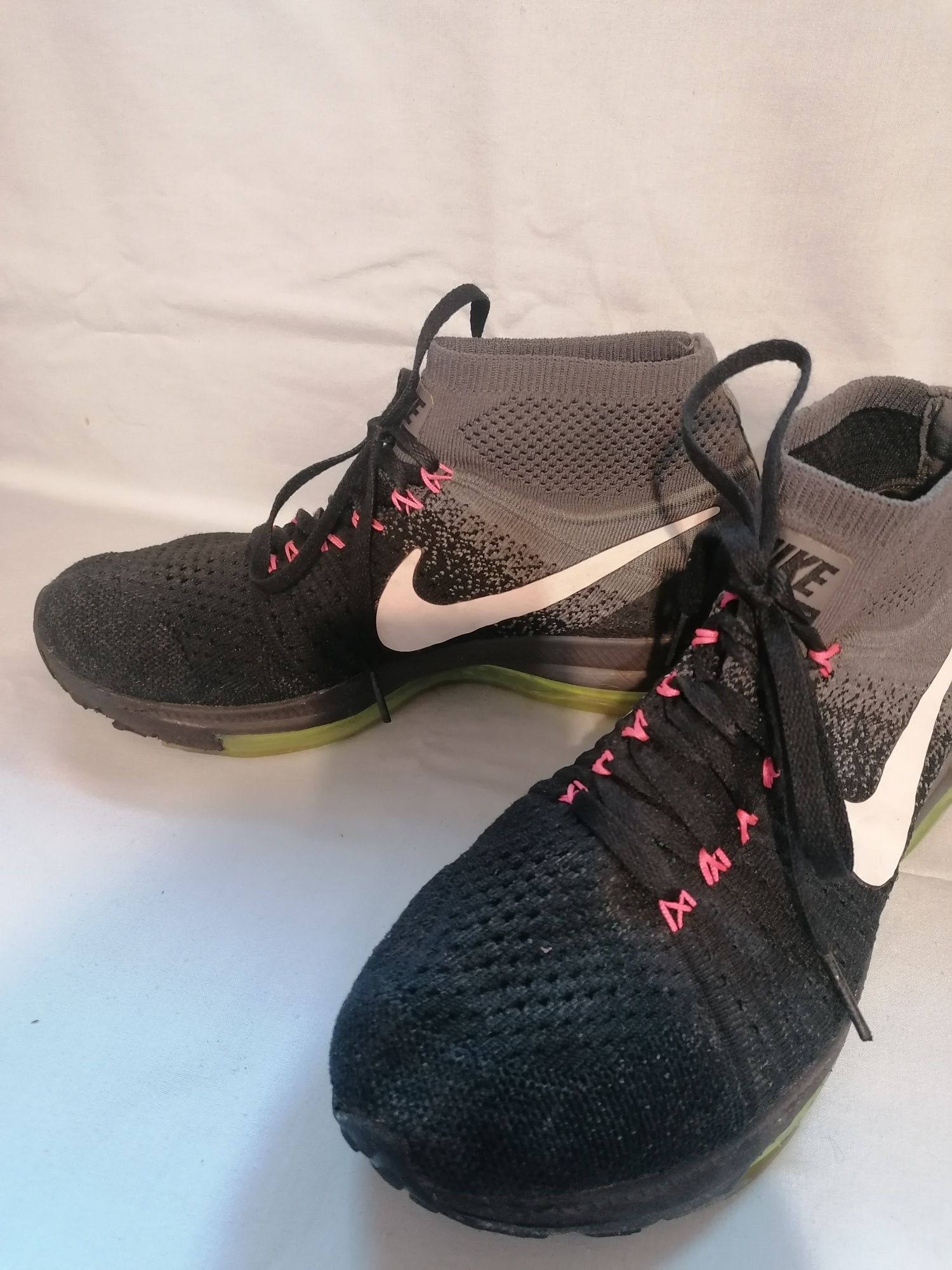 Buty do biegania Nike Flyknit Zoom All Out 38,5 24,5cm