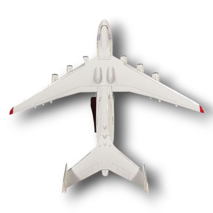 Деталізована модель літака гіганта Мрія Ан - 225,масштаб 1:200