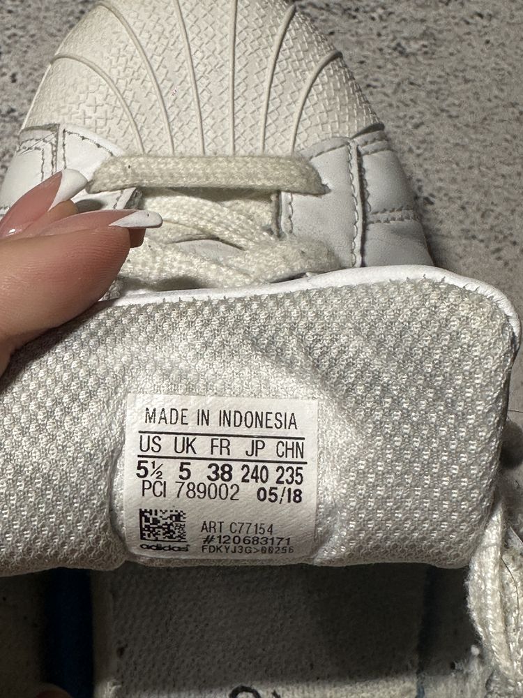 Adidas Superstar оригінал 38р