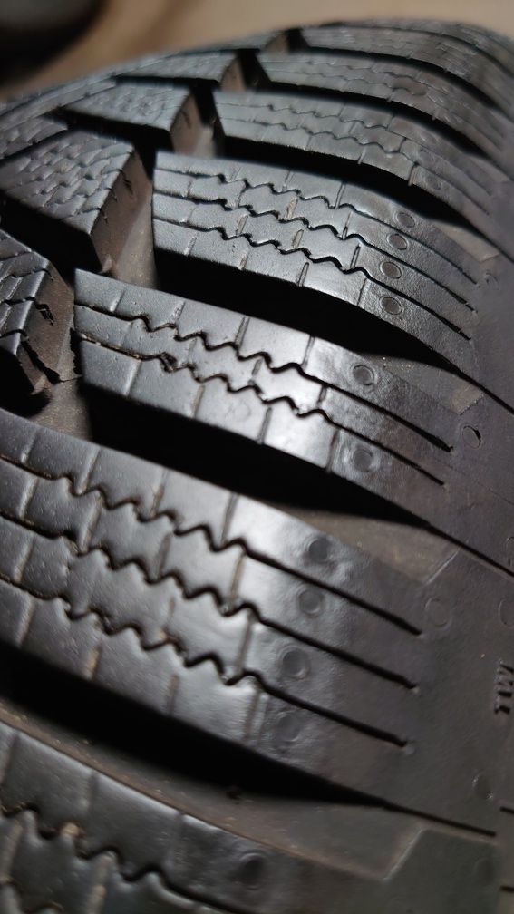Зимние шины Continental Winter Contact TS850P 205/60 r16 комплект