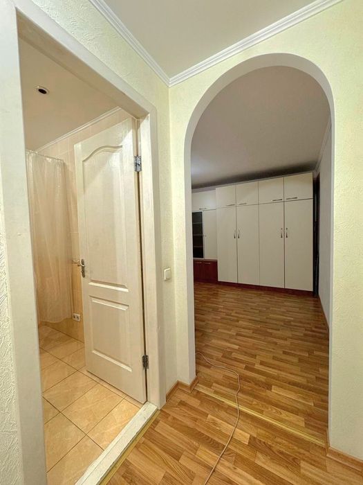 12 Квартал. 1к квартира в аренде.