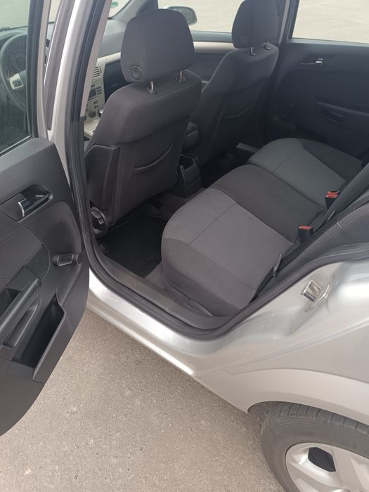 Opel Astra 2007 року