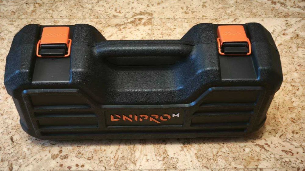 Шлифмашина угловая Dnipro-M GS-98