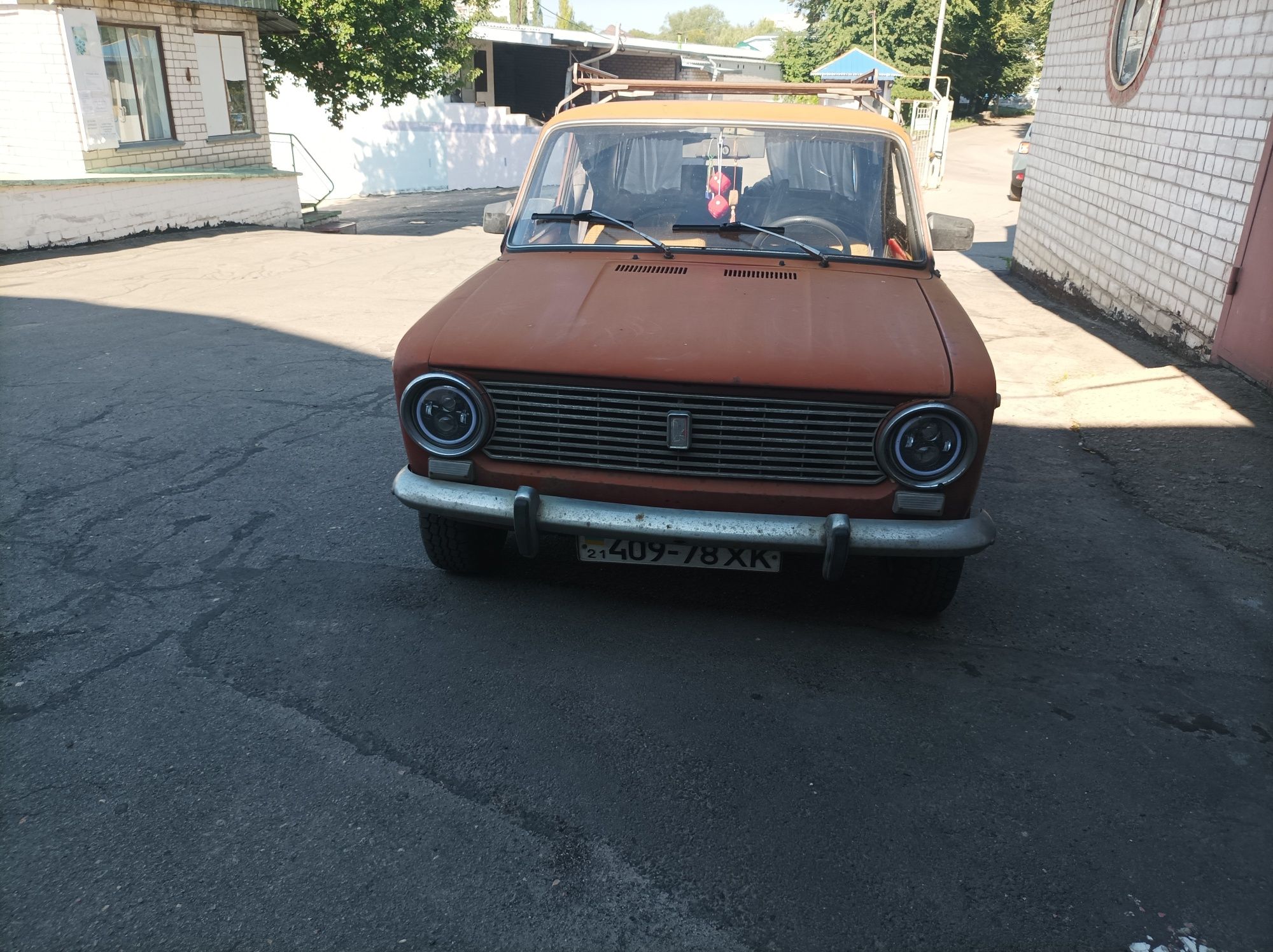 Продам 2101 на ходу газ бензин