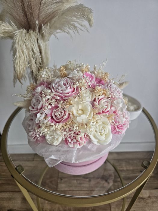 Flowerbox candlebox bukiet z wosku wieczny bukiet