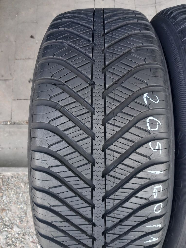 2x Opony Używane Całoroczne 205/60R16 Goodyear