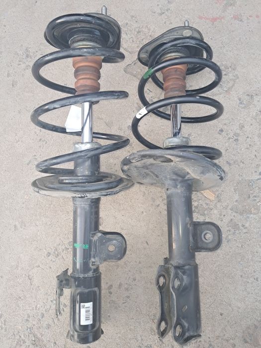 Амортизатор в сборе Toyota Alphard