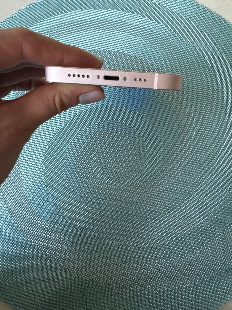 Продам iPhone 13 /128 Gb