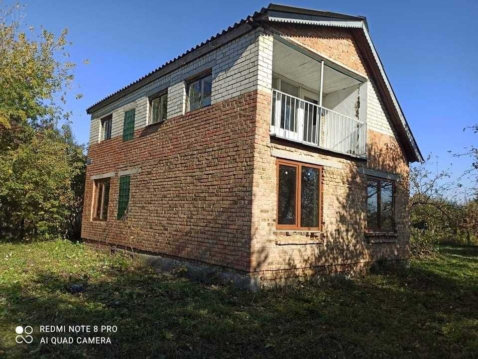 р Будинок 3К, 2 поверхи, 6 соток, окраїна міста