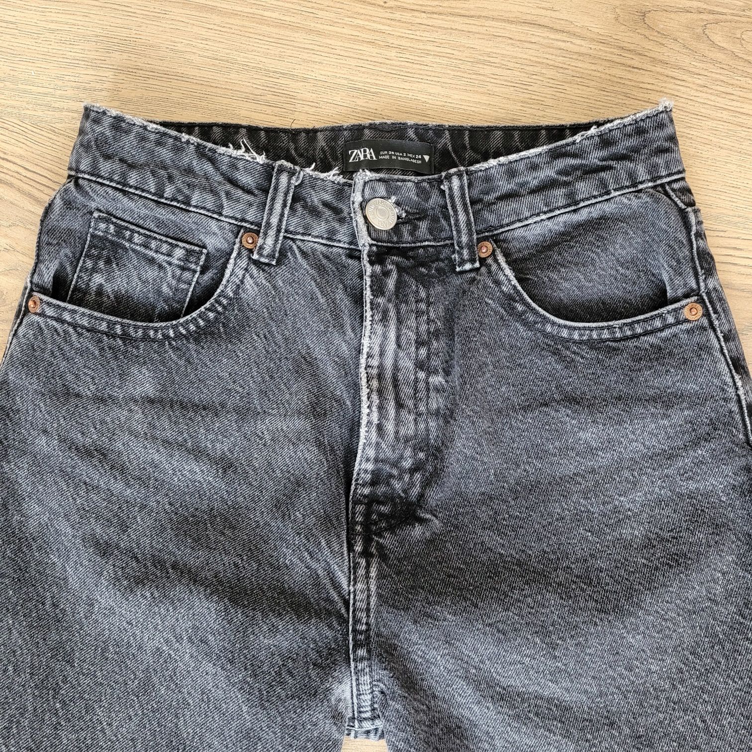 Spodnie jeansowe mom fit 34 czarne zara