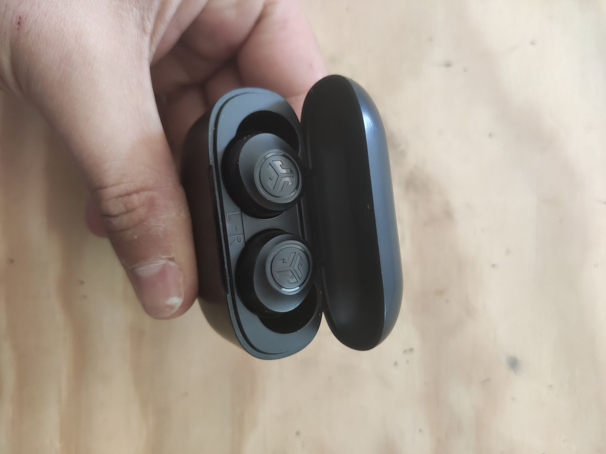 Headphones Jlabs