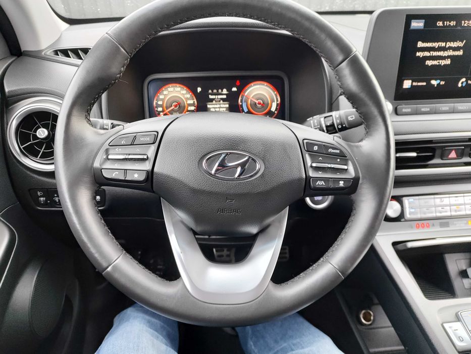 HYUNDAI kona electric