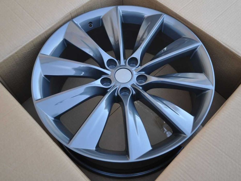 Grafitowe szare felgi R21 5x120 Tesla Model S 8,5J ET40