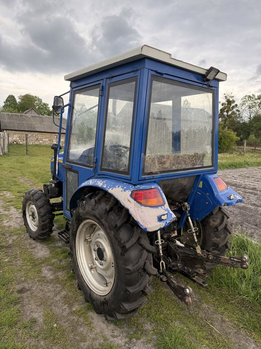 Трактор Донгфенг 404