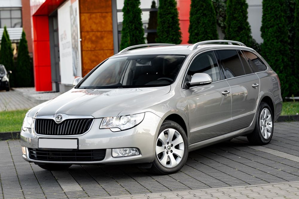 Skoda Superb Xenon Klimatronic Tempomat Serwis do końca!