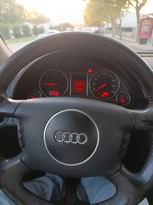 Audi A4 1.9 130 cvs