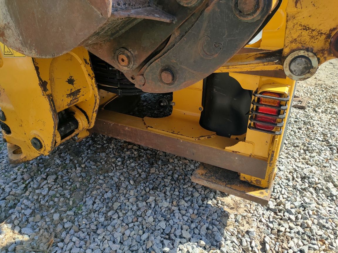 CAT 428(432)F2  2018г.в.