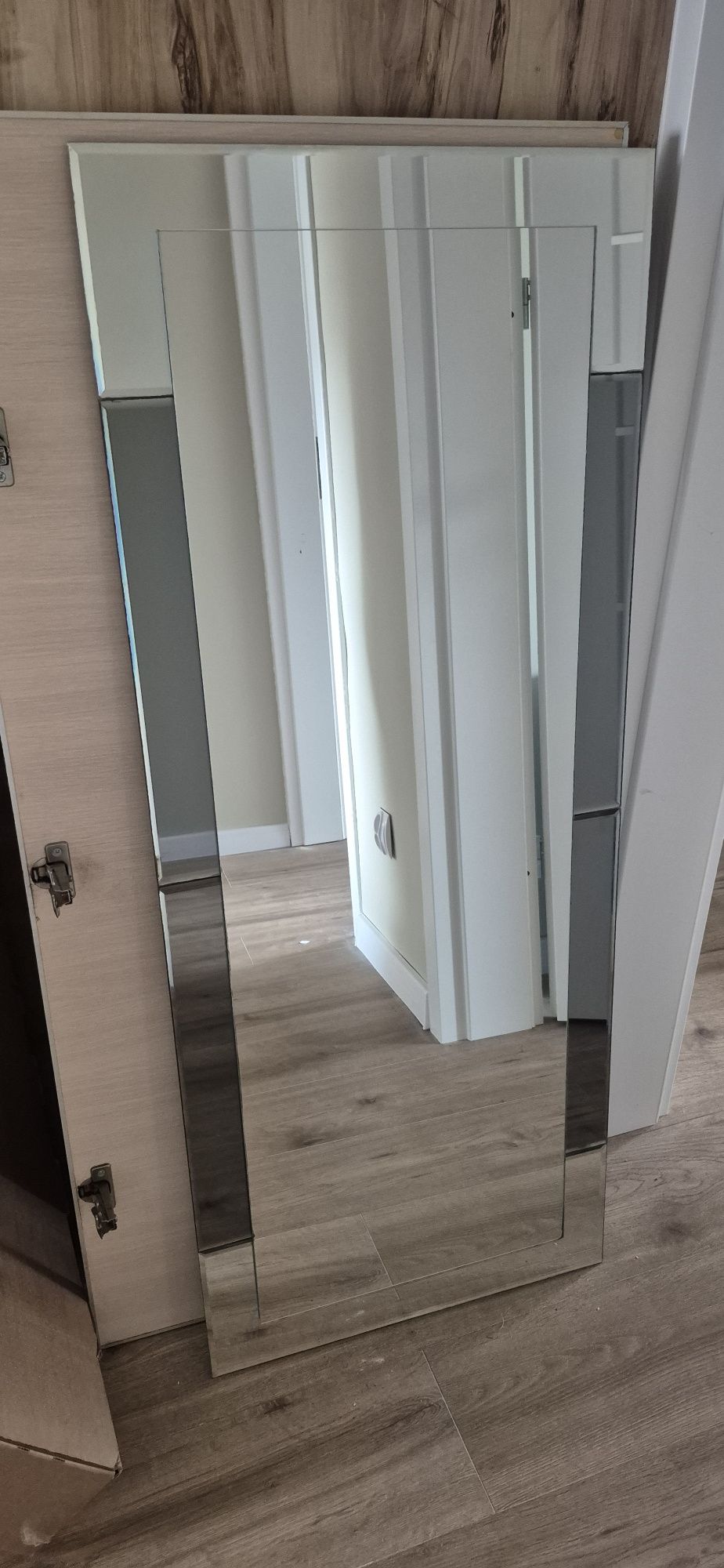 Lustro  wymiary 50 × 120 do powieszenia