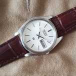 Seiko Quartz 8223
