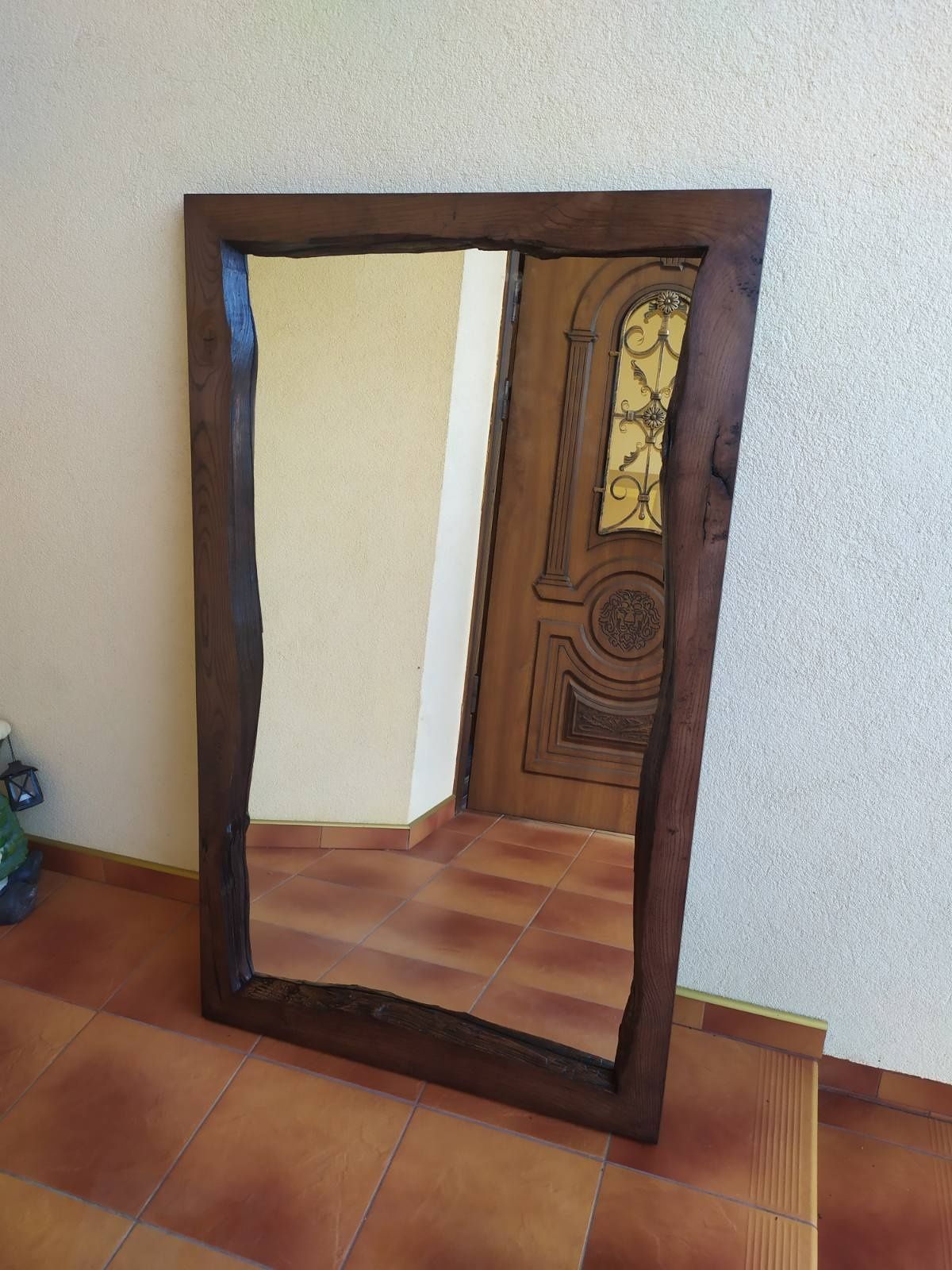 Дзеркало зеркало з дерев'яною рамою  ручна робота пано різьба по дерев