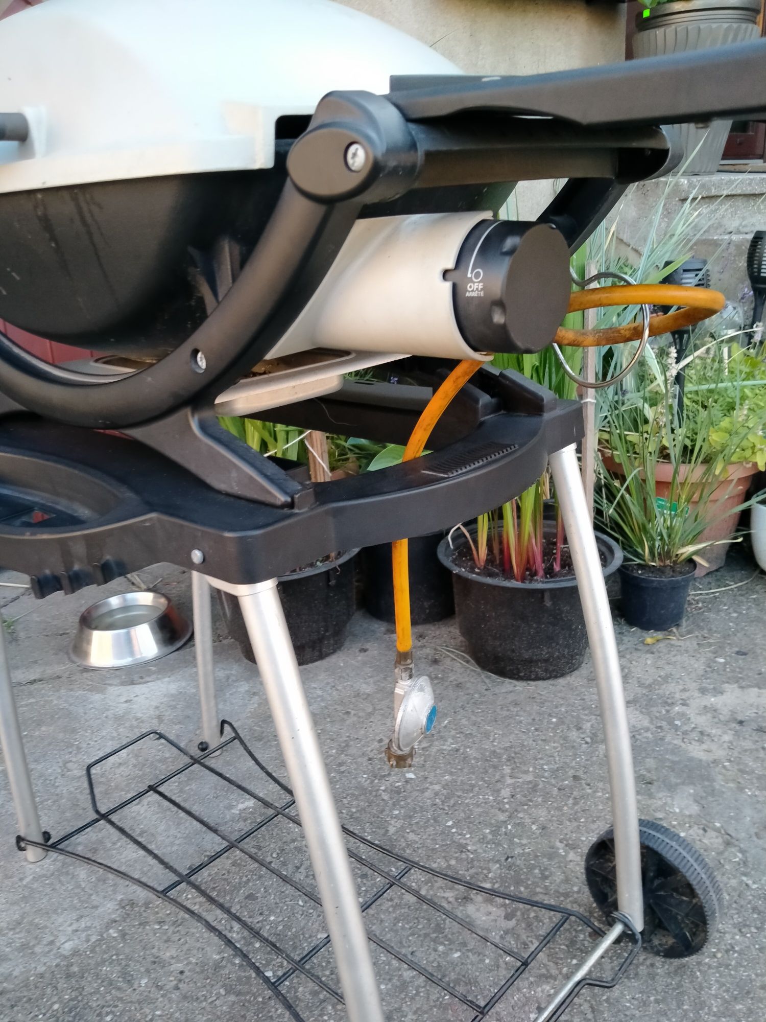 Grill gazowy weber