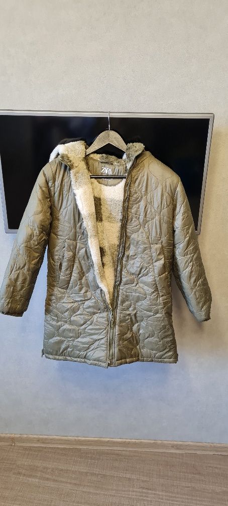 Зимова куртка, пальта zara, 152 р, в новому стані, 1200гр