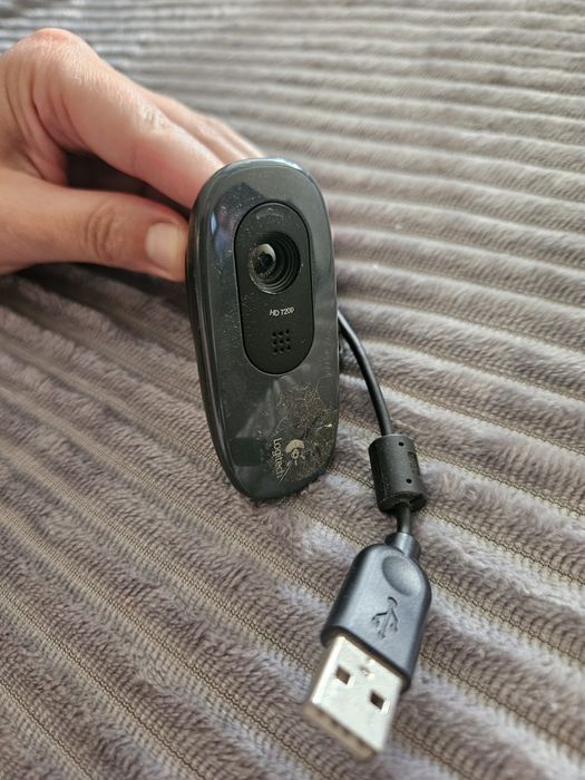 Вебкамера Logitech