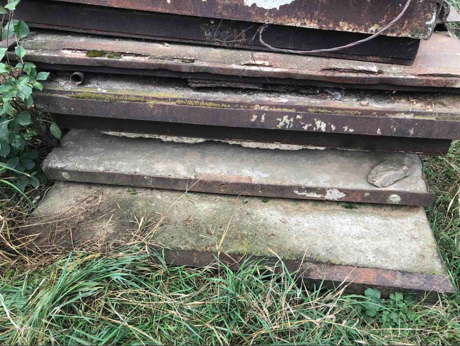 Продам бетонные дорожные плиты в металических рамах
