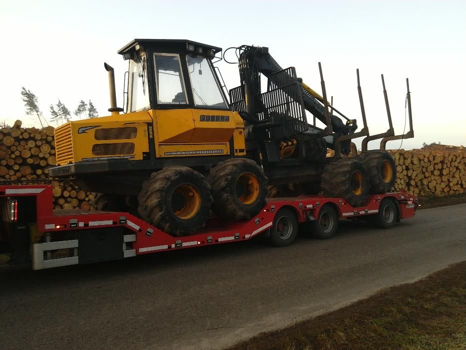 Transport niskopodwoziowy ciągników koparek kombajnów maszyn rolnicz