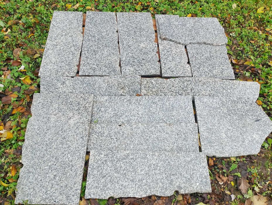 Płytki (odpadowe) Granitowe szare