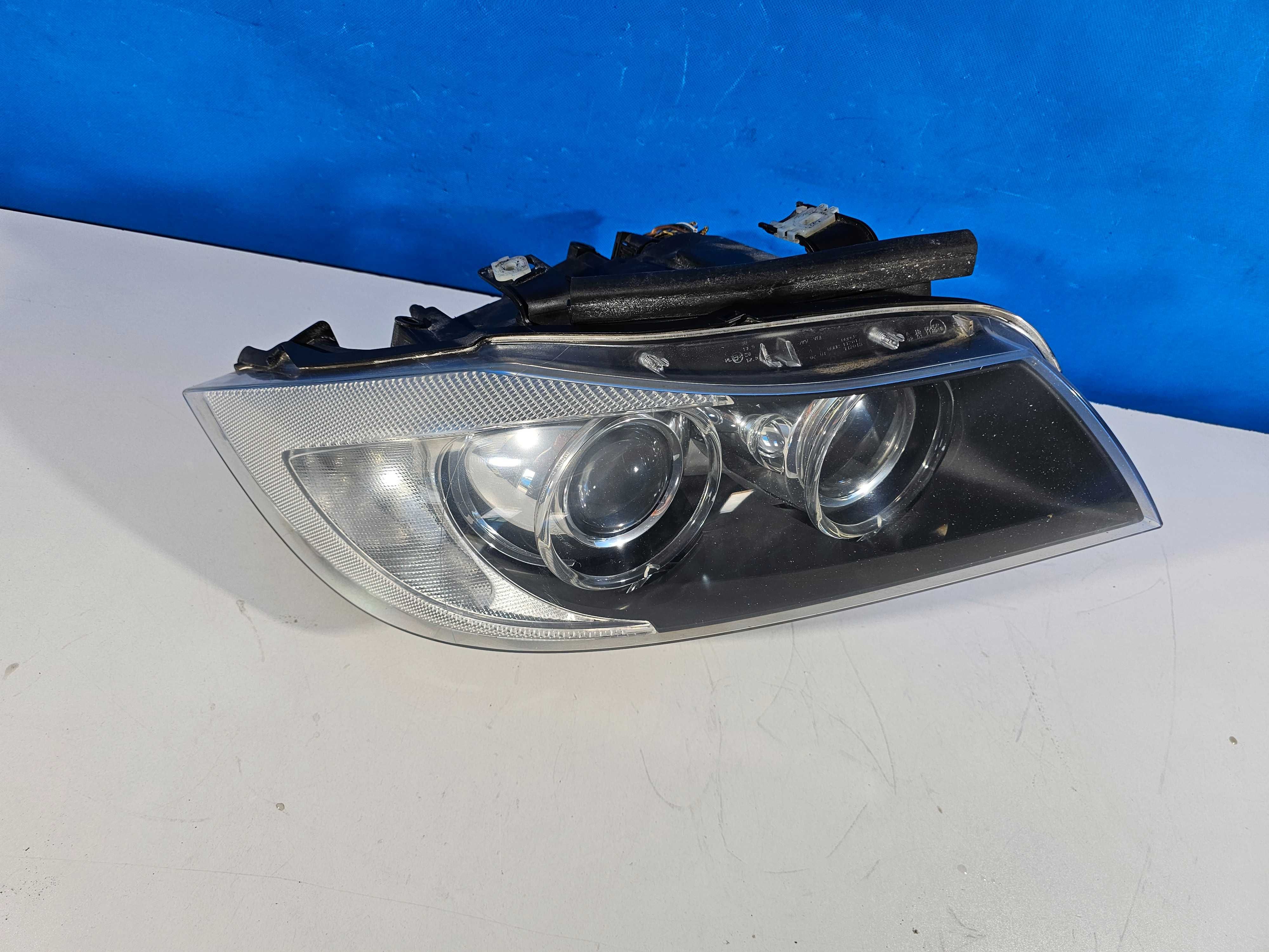 Bmw E90 E91 Lampa Przód Przednia Bi-Xenon Prawa Europa Ładna