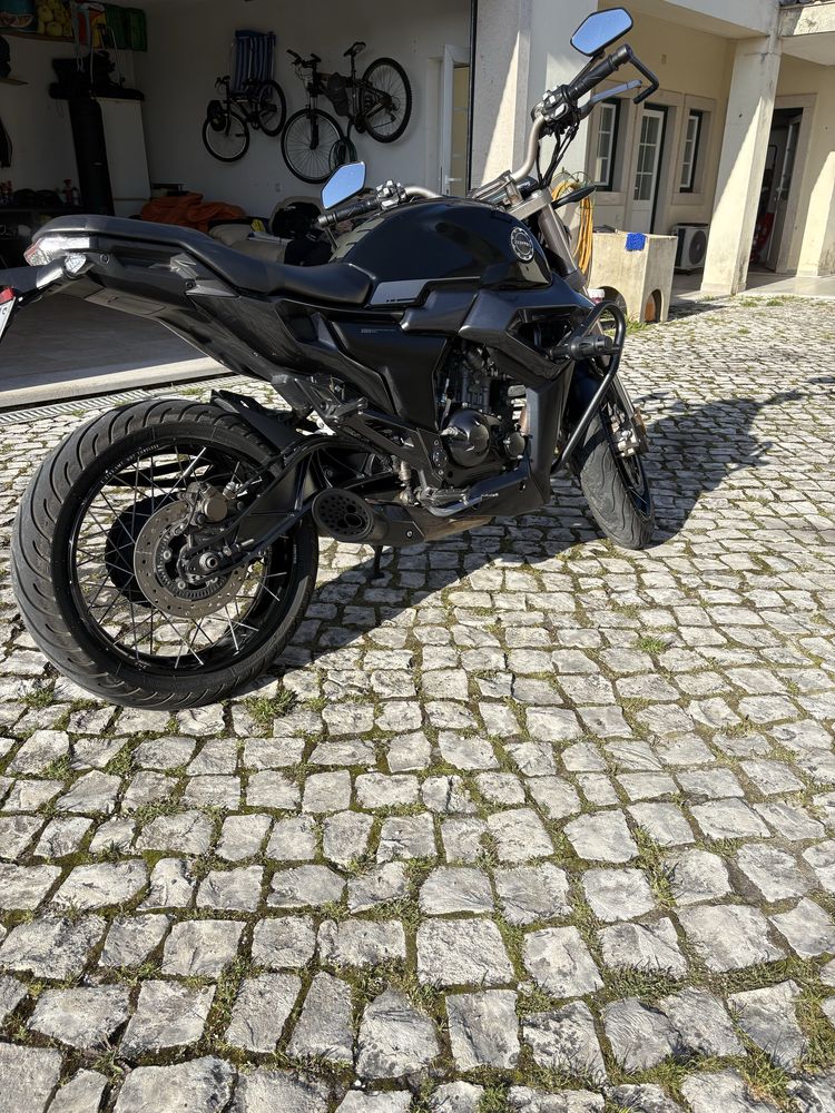 Motociclo Zontes 125 g1x
