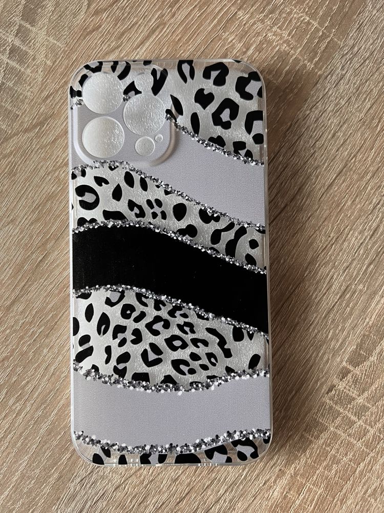 Etui 13 pro Max NOWY